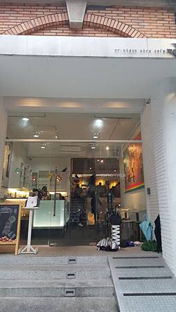 台北東區。黑鳥先生mr. black bird/下午茶棉花糖咖啡廳好好吃的麻吉鬆餅+超CUTE的棉花糖咖啡 台北東區。黑鳥先生mr. black bird/下午茶棉花糖咖啡廳好好吃的麻吉鬆餅+超CUTE的棉花糖咖啡