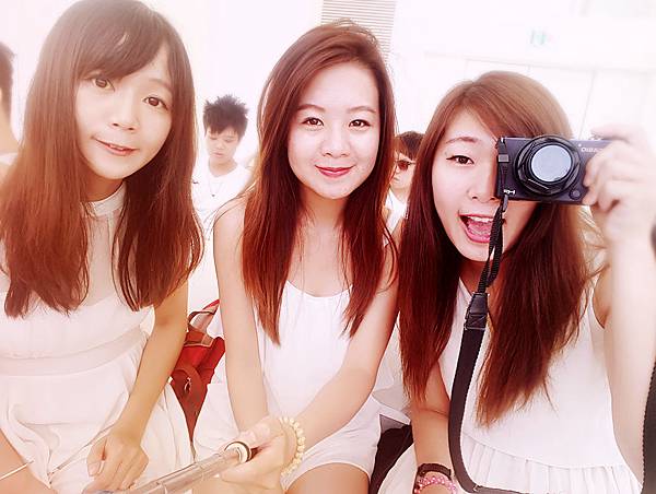 康和期貨 營業員 李貞儀 小咪 小道瓊黃豆期貨大台指康和期貨 營業員 李貞儀 小咪 小道瓊黃豆期貨大台指