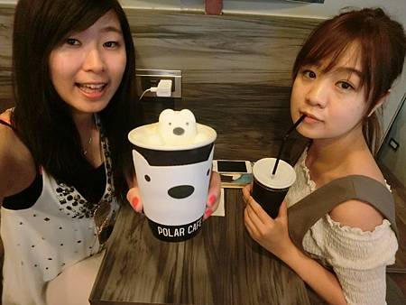 台北東區●Polar bear cafe 北極熊主題咖啡店%2F%2F台北東區療癒下午茶咖啡館~休息好所在