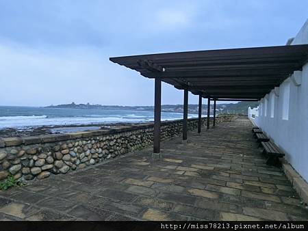 台北北海岸新景點○極北藍點｜希臘風格白色建築配上無敵海景 美翻了!!去北海岸又多了新景點可以衝了啦!