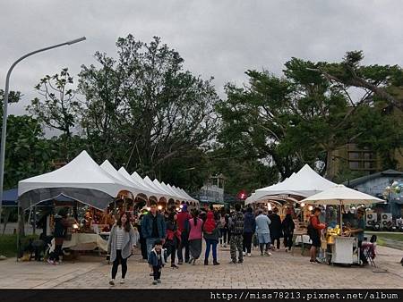 台東好玩新景點分享台東美食台東原生應用植物園鐵花村音樂聚落藍蜻蜓炸雞阿鋐炸雞台東3天兩夜行程推薦