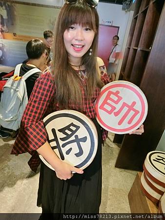 新竹輕旅行推薦必去八景點~IG人氣打卡 新竹一日遊二日遊行程規劃 豆腐岩飛龍肉圓新竹市眷村博物館不來會後悔!!!