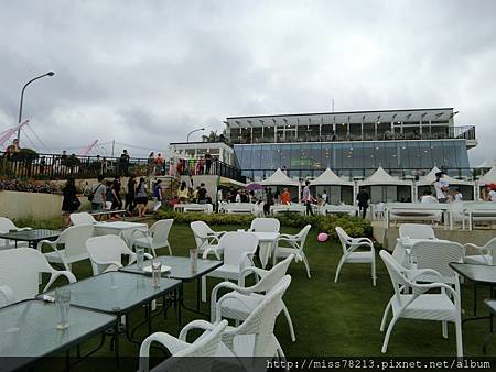 新竹輕旅行推薦必去八景點~IG人氣打卡 新竹一日遊二日遊行程規劃 豆腐岩飛龍肉圓新竹市眷村博物館不來會後悔!!!