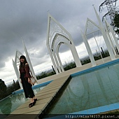 新竹輕旅行推薦必去八景點~IG人氣打卡 新竹一日遊二日遊行程規劃 豆腐岩飛龍肉圓新竹市眷村博物館不來會後悔!!!