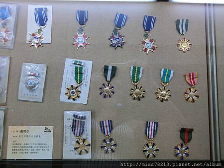 新竹輕旅行推薦必去八景點~IG人氣打卡 新竹一日遊二日遊行程規劃 豆腐岩飛龍肉圓新竹市眷村博物館不來會後悔!!!