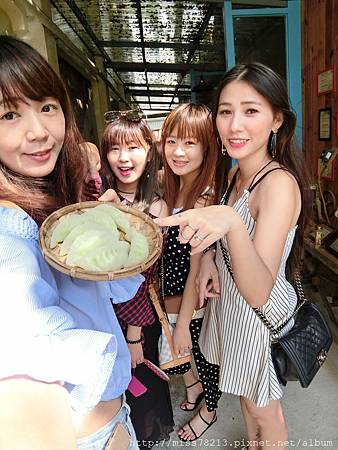 新竹輕旅行推薦必去八景點~IG人氣打卡 新竹一日遊二日遊行程規劃 豆腐岩飛龍肉圓新竹市眷村博物館不來會後悔!!!