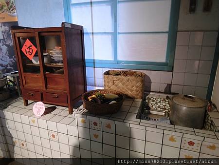 新竹輕旅行推薦必去八景點~IG人氣打卡 新竹一日遊二日遊行程規劃 豆腐岩飛龍肉圓新竹市眷村博物館不來會後悔!!!