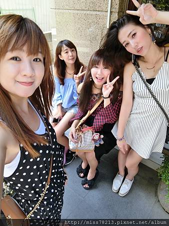 新竹輕旅行推薦必去八景點~IG人氣打卡 新竹一日遊二日遊行程規劃 豆腐岩飛龍肉圓新竹市眷村博物館不來會後悔!!!