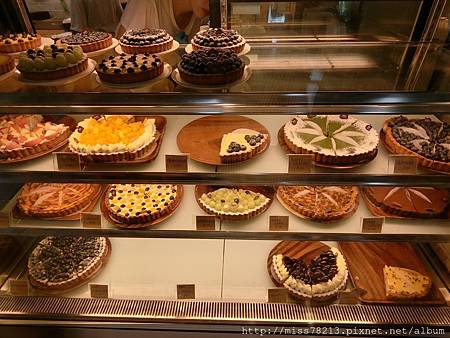 新竹輕旅行推薦必去八景點~IG人氣打卡 新竹一日遊二日遊行程規劃 豆腐岩飛龍肉圓新竹市眷村博物館不來會後悔!!!