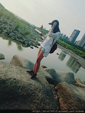 新竹輕旅行推薦必去八景點~IG人氣打卡 新竹一日遊二日遊行程規劃 豆腐岩飛龍肉圓新竹市眷村博物館不來會後悔!!!