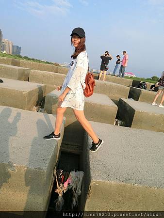 新竹輕旅行推薦必去八景點~IG人氣打卡 新竹一日遊二日遊行程規劃 豆腐岩飛龍肉圓新竹市眷村博物館不來會後悔!!!