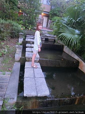 新竹輕旅行推薦必去八景點~IG人氣打卡 新竹一日遊二日遊行程規劃 豆腐岩飛龍肉圓新竹市眷村博物館不來會後悔!!!