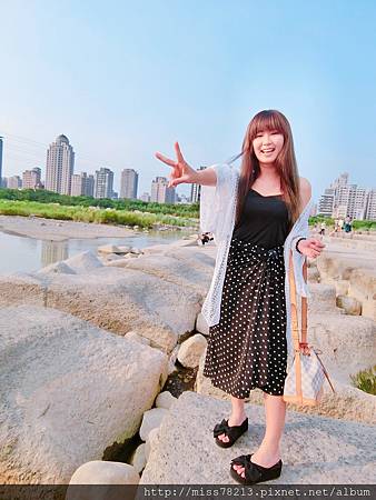 新竹輕旅行推薦必去八景點~IG人氣打卡 新竹一日遊二日遊行程規劃 入住新竹六星集Villa豆腐岩飛龍肉圓新竹市眷村博物館不來會後悔!!!