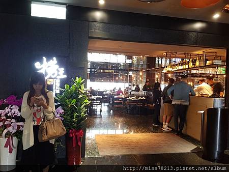 撈王鍋物料理台灣1號店台北信義區美食必點胡椒豬肚雞湯湯頭