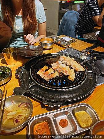 板橋燒肉推薦【Manna韓式烤肉專門店】厚切豬五花豬里肌好好吃 免動手烤肉 海鮮煎餅也好吃 海鮮豆腐鍋我也好愛! 板橋燒肉推薦【Manna韓式烤肉專門店】厚切豬五花豬里肌好好吃 免動手烤肉 海鮮煎餅也好吃 海鮮豆腐鍋我也好愛!