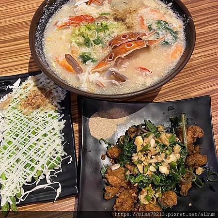 金山老街美食  大碗螃蟹粥-萬里三點蟹粥超好吃無敵鮮甜