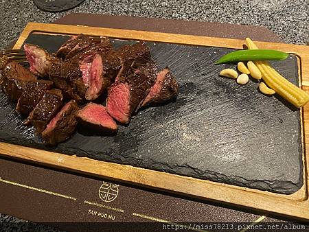 参火木鮮切牛排