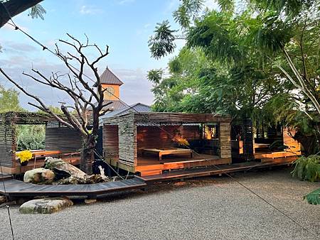 台中必吃餐廳【飛花落院】