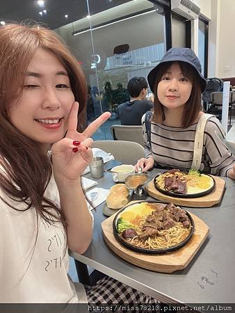 桃園青埔 300°STEAK 平價牛排