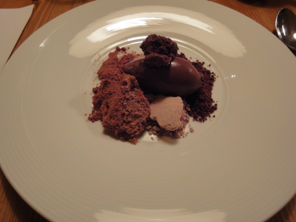 主甜點2:一盤散沙巧克力
