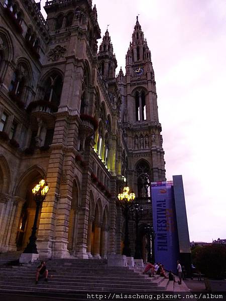 古典美麗的Vienna City Hall