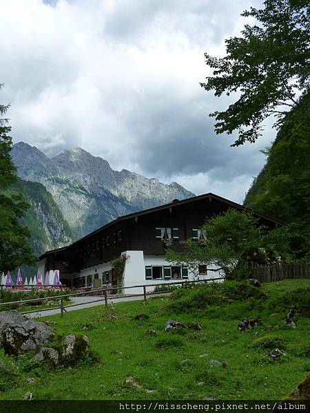 Salet碼頭遺世而立的餐廳