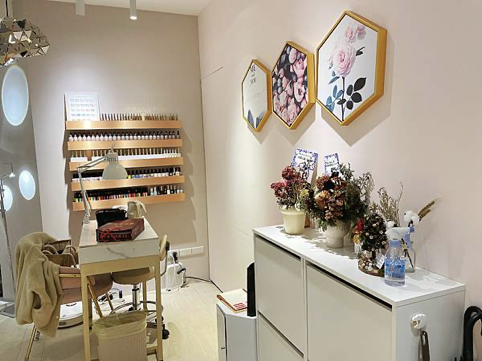 【布拉藝術美甲】台北大安專業足部保養 美暈的珍珠粉貓眼指甲凝