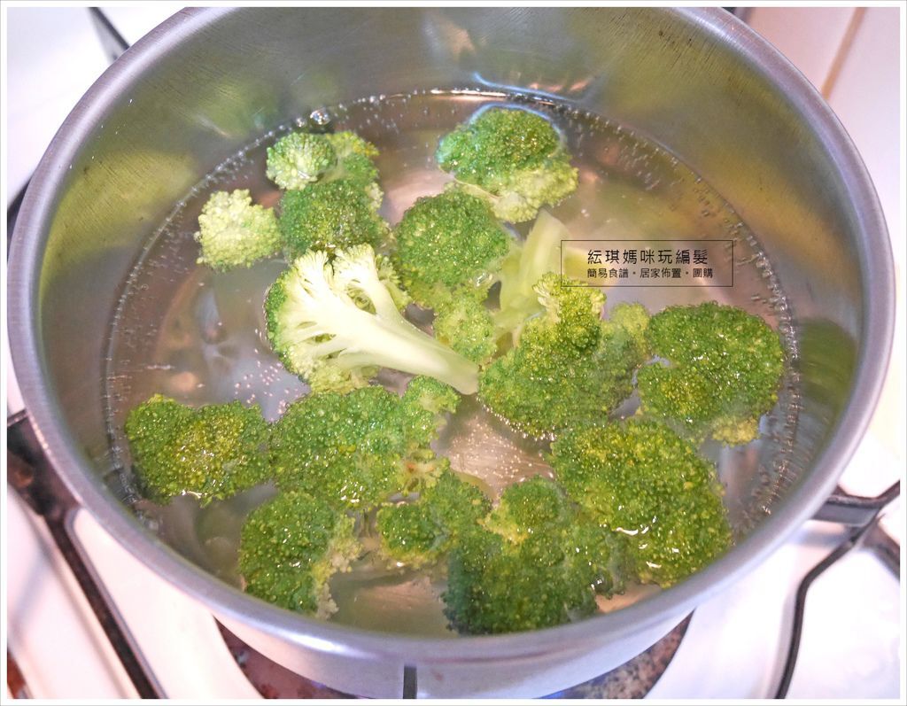 氣炸鍋食譜 焗烤花椰菜 兩種食材搞定 雙胞胎 I M紜琪媽咪玩編髮 痞客邦