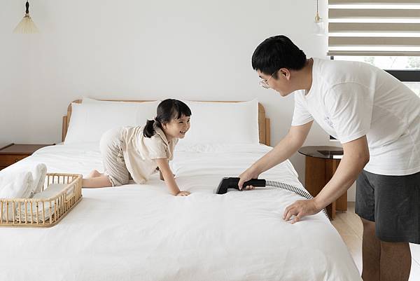 Haier 海爾&nbsp;白兵長蒸氣織物清潔機R9｜有小孩、寵物的家