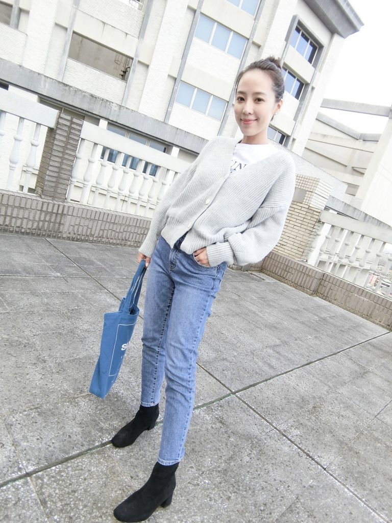 素面绒料合腿中跟袜靴