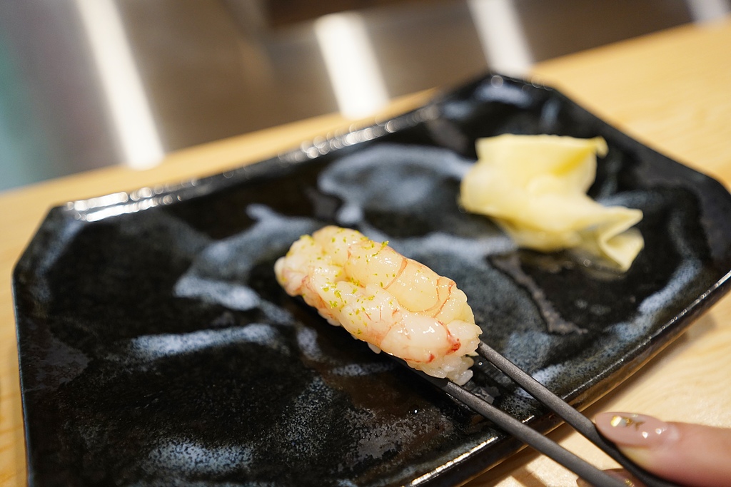 台北美食 平壽司全新開幕高貴不貴的日本料理食材新鮮一秒讓你重遊日本的美味握壽司 國父紀念館旁 瑞秋x妮娜 Lovely Day部落格 台北美食 平壽司全新開幕高貴不貴的日本料理食材新鮮一秒讓你重遊日本的美味握壽司 國父紀念館旁 瑞秋x妮娜 Lovely Day部落格