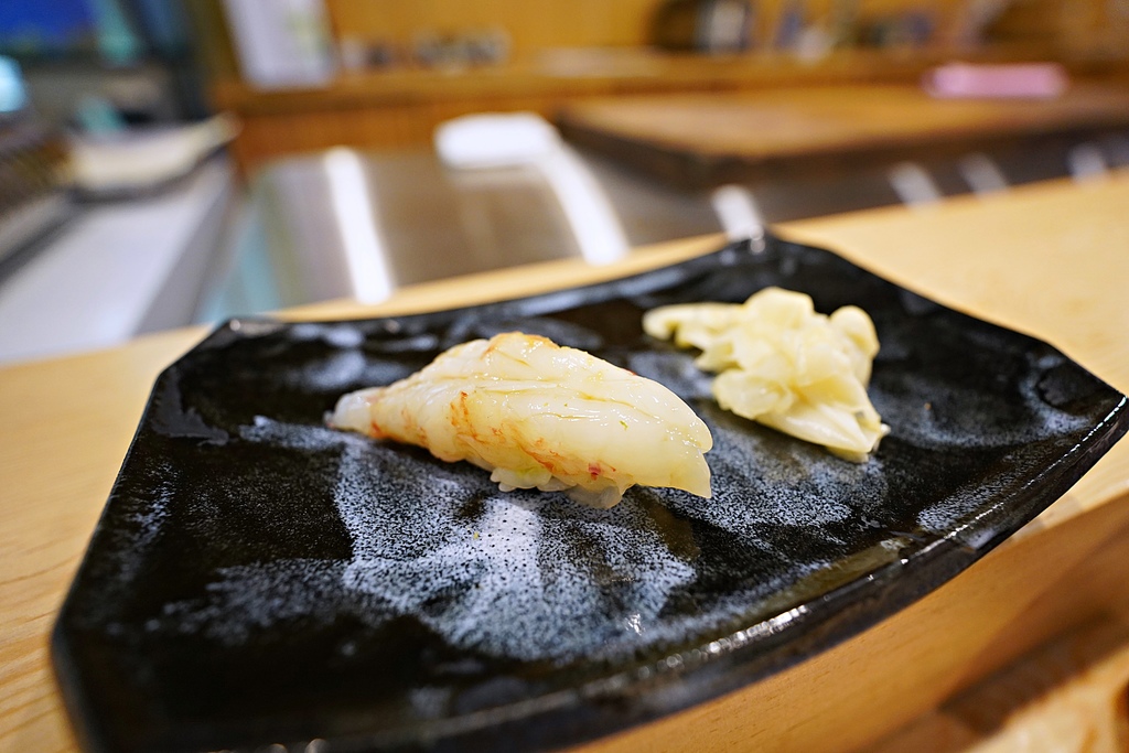 台北美食 平壽司全新開幕高貴不貴的日本料理食材新鮮一秒讓你重遊日本的美味握壽司 國父紀念館旁 瑞秋x妮娜 Lovely Day部落格 台北美食 平壽司全新開幕高貴不貴的日本料理食材新鮮一秒讓你重遊日本的美味握壽司 國父紀念館旁 瑞秋x妮娜 Lovely Day部落格