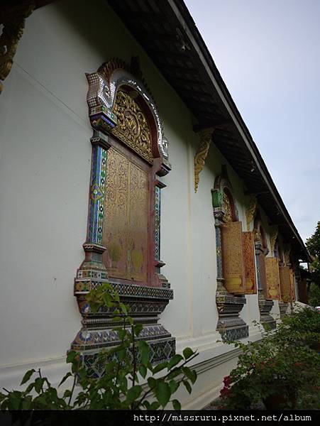 WAT CHIANG MAN清曼寺14.JPG