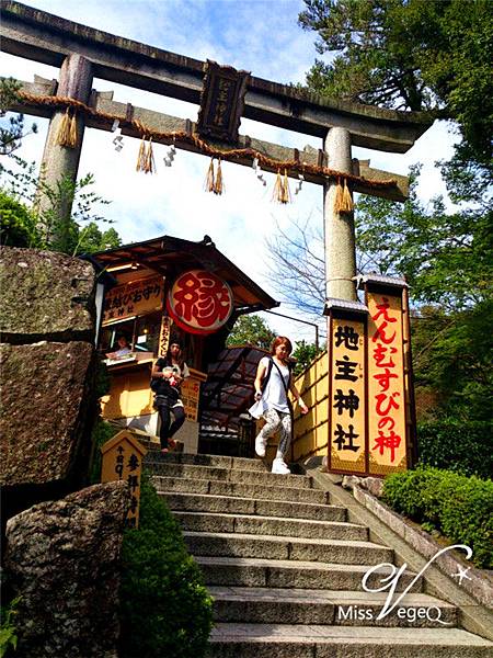 303926_2481251487554_1196553646_n.jpg 303926_2481251487554_1196553646_n.jpg