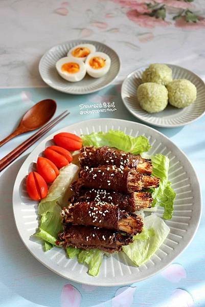氣炸牛肉金針菇捲彩米飯糰餐點-1