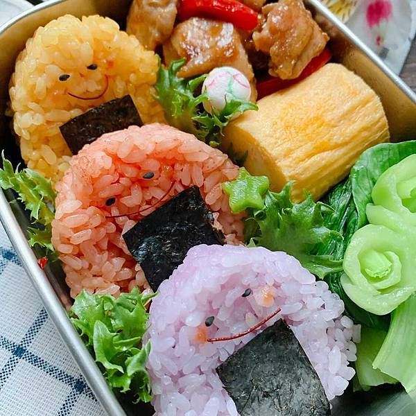 手捏彩色米飯糰餐盒-2