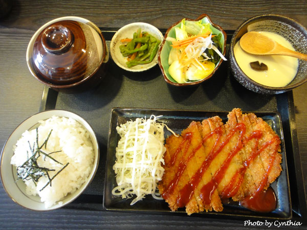 澤の料理-勝丼定食