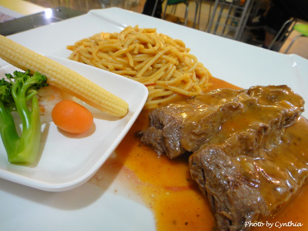 鬥胃王-香煎牛排 鬥胃王-香煎牛排
