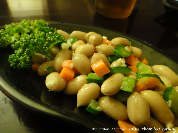 牛寶牛肉麵-小菜：涼拌花生