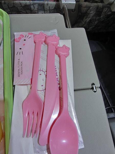 557589_357724567602191_1903129155_n