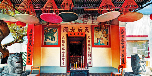 1.4.2.22-Tin-Hau-Temple-at-Yung-Shue-Wan_03