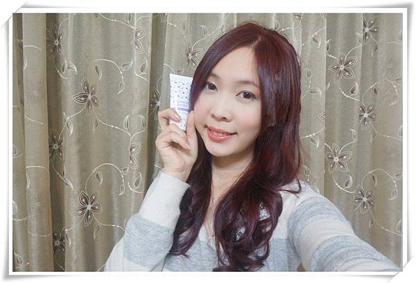 1458843744-2007660592.jpg HANAKA 花戀肌 Q10密集修護嫩白護手霜~ 保養妳最細緻的千金名媛手