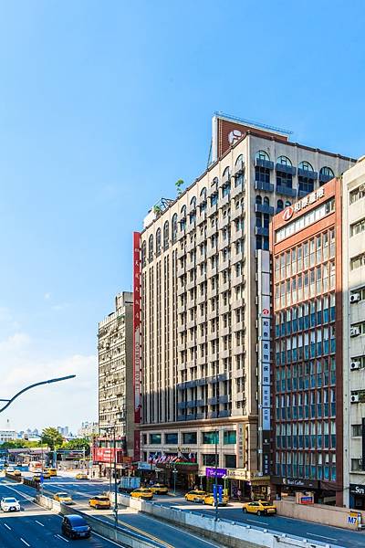 thumbnail_台北天成大飯店 外觀_副本.jpg