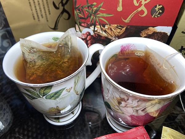 青玉牛蒡茶2-3.jpg