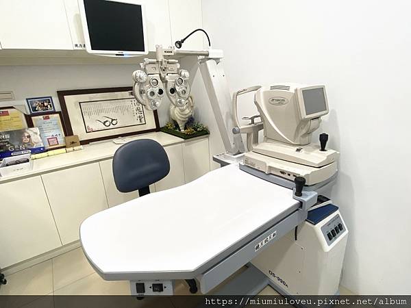 得恩堂眼鏡 (1).jpg