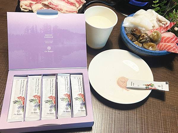 伊頌天然耀妍莓萃膠妍私密香粉 (10).jpg