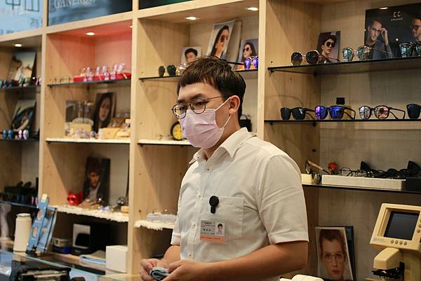 研光堂眼鏡5.jpg