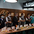 東門市場美食街開幕 (3).jpg
