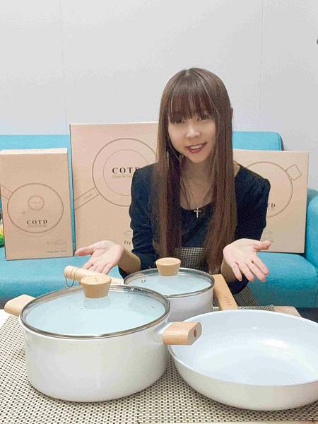 COTD鍋具組 (73).jpg