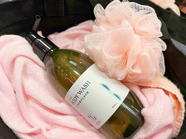 艾芙仙沐浴乳 (7).jpg